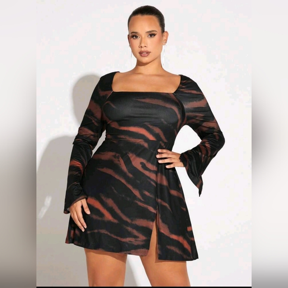 New muticolored mini dress